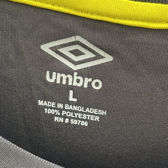 ❤️ 🆕 UMBRO Barcelona Tshirt Size L - Picture 5 of 5
